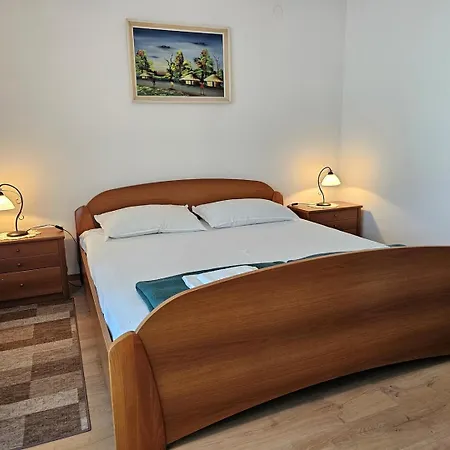 Apartment Marin Kl For 5 Persons