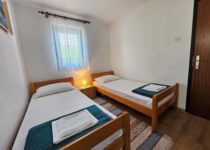 アパート Marin Kl For 5 Persons