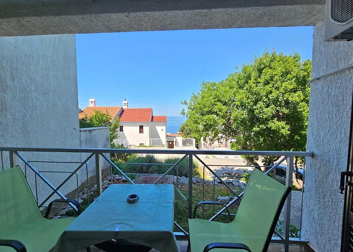 Marin Kl For 5 Persons アパート